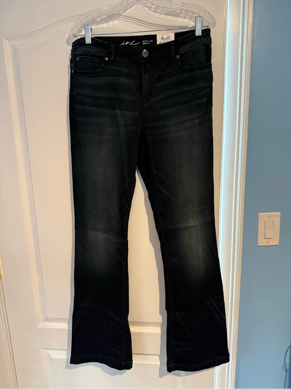 INC International Concepts Bootcut Jeans Size 14 NWT